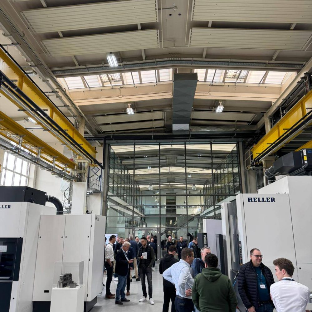 PHOTO-2025-11-25-15-16-07 3